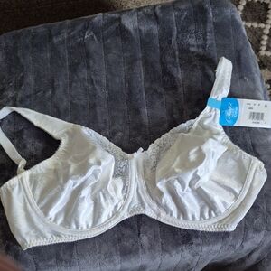 NWT Playtex Love My Curves Bra 40C White